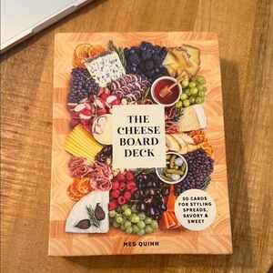 Quinn Cheese Board Deck - never used !!